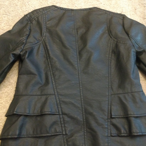Leather jacket - Picture 4 of 4